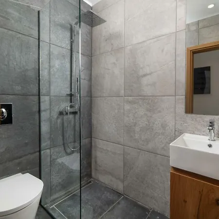 Willa Aegean Treasure Pefkos *